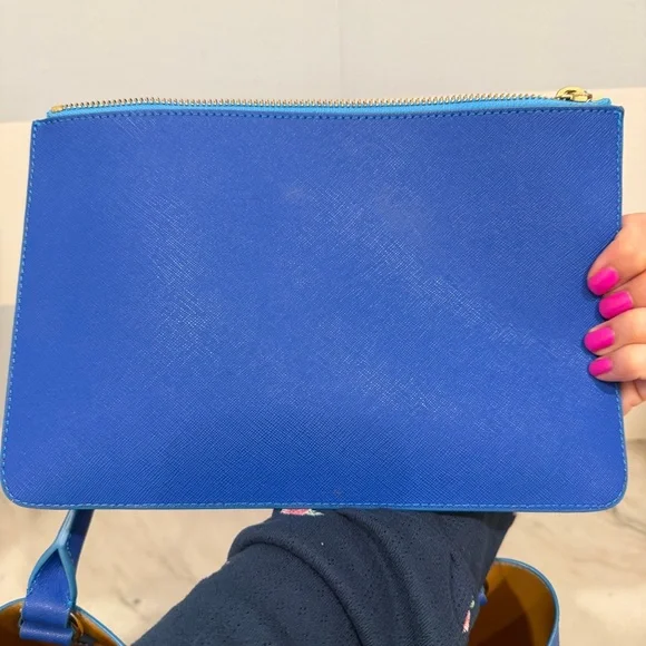 Elaine Turner Royal Blue Leather Tote with Removable Pouch - Picture 8 of 16